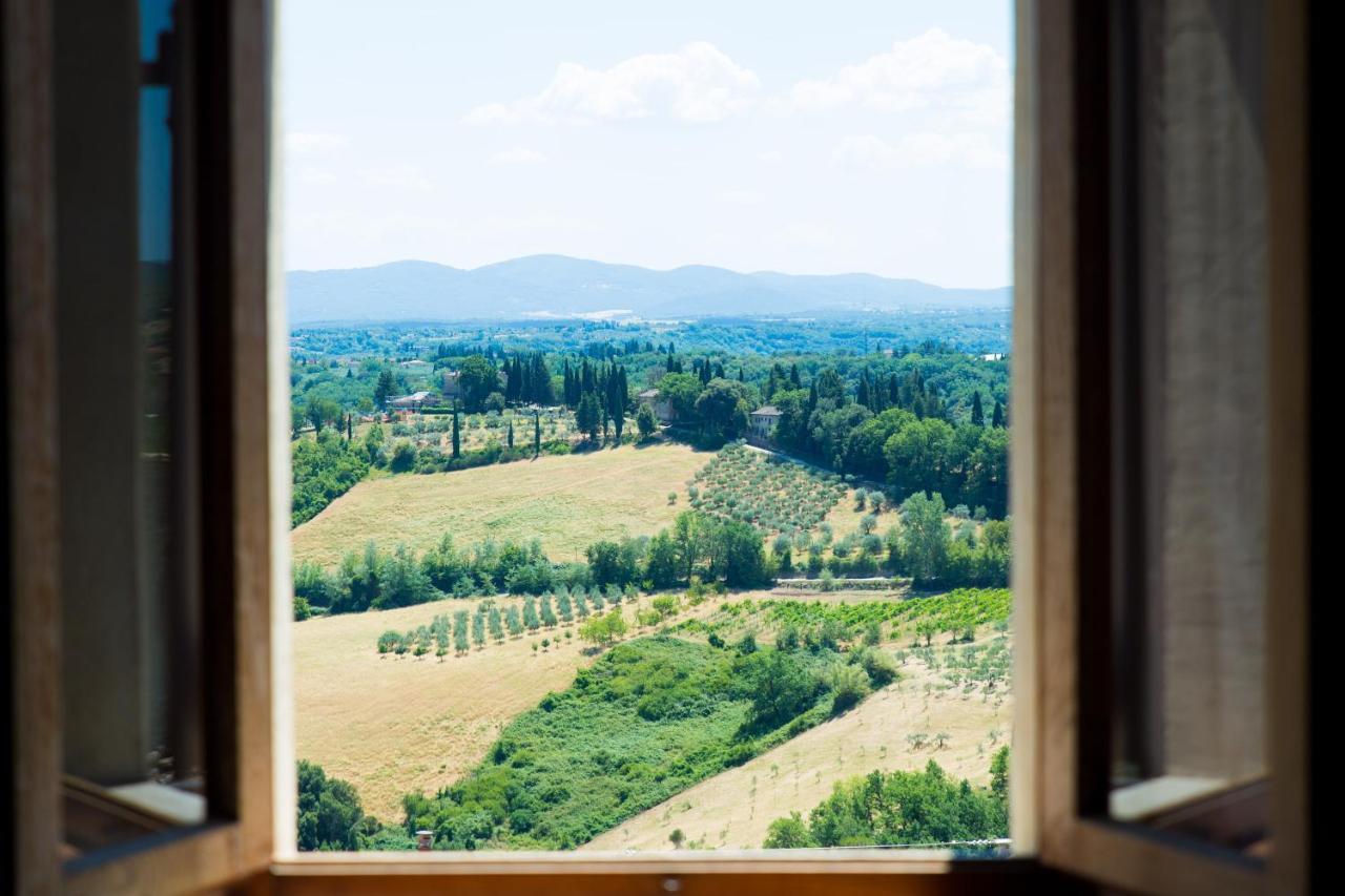 San Domenico Central Apt San Gimignano Buitenkant foto