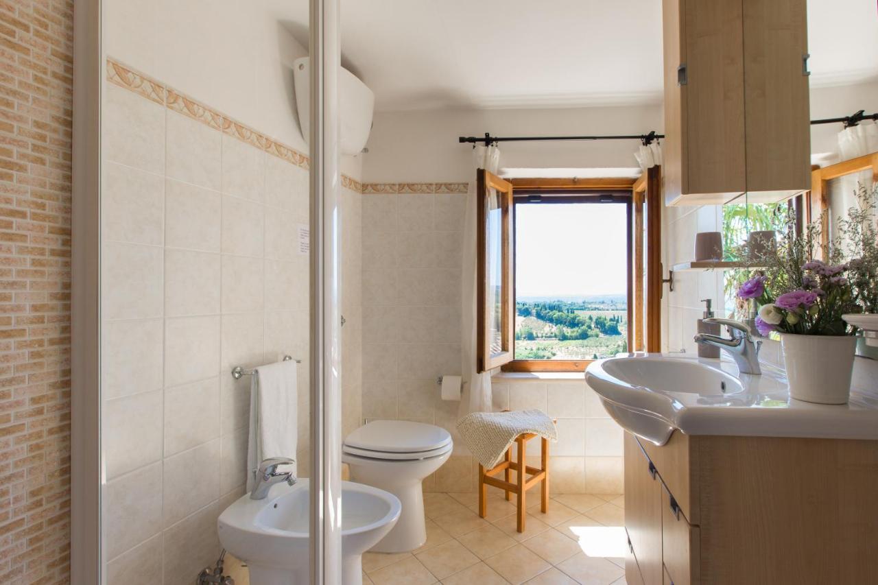 San Domenico Central Apt San Gimignano Buitenkant foto